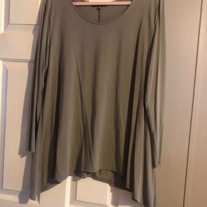 Chic Soul Boutique grey long sleeve blouse